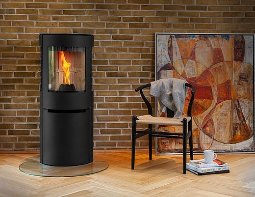 Aduro pellethaard in een woonkamer